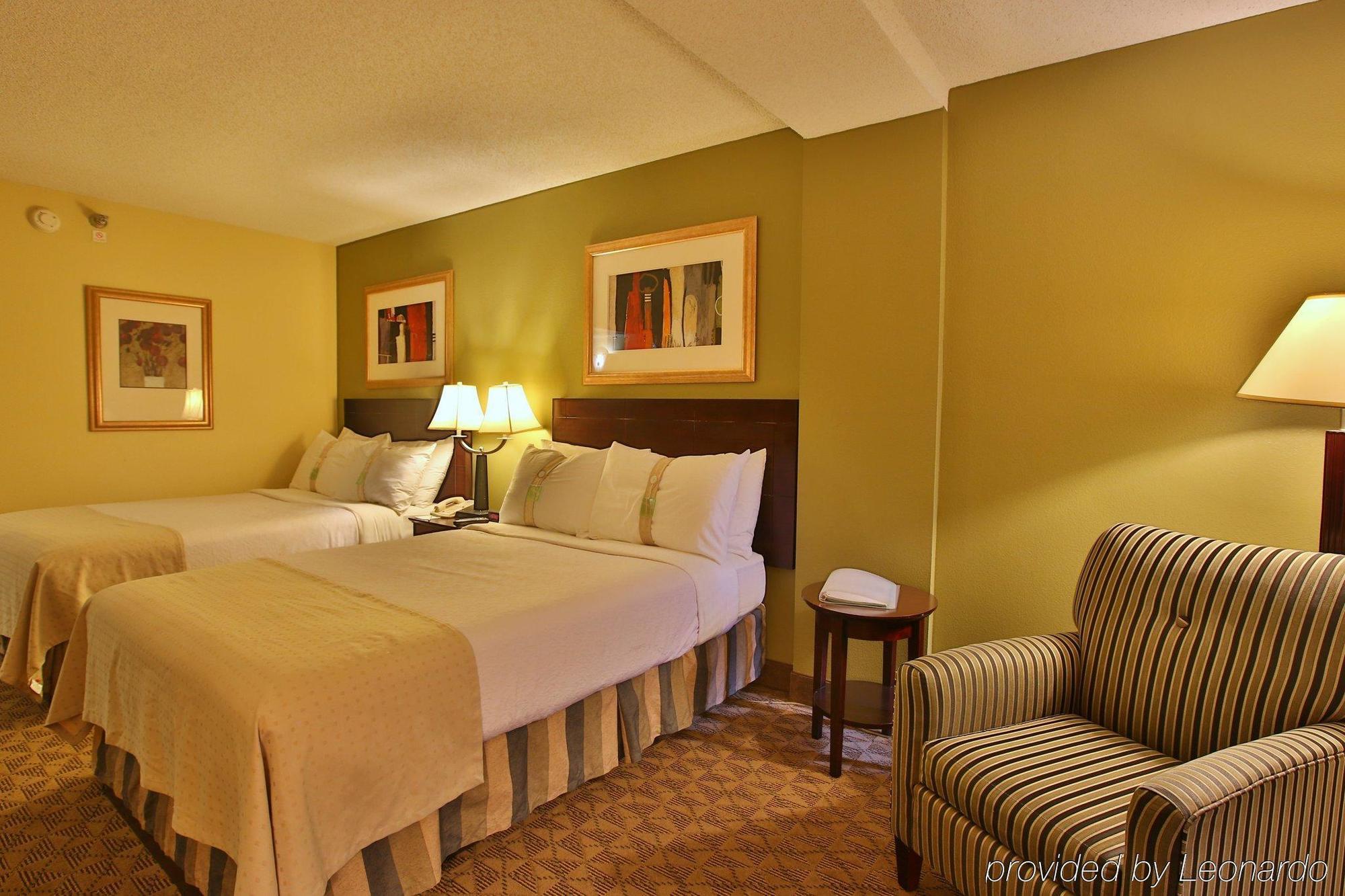 Holiday Inn Hotel&Suites Beaumont-Plaza I-10&Walden, an IHG Hotel Exterior foto